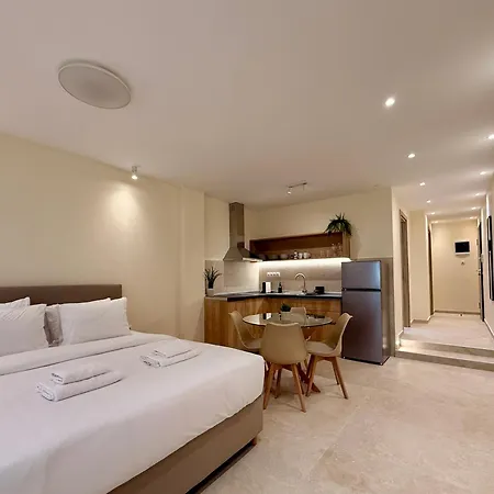 Daire Xenios Suites, Modern Center Living Selanik