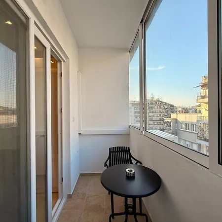 Xenios Suites, Modern Center Living Daire Selanik