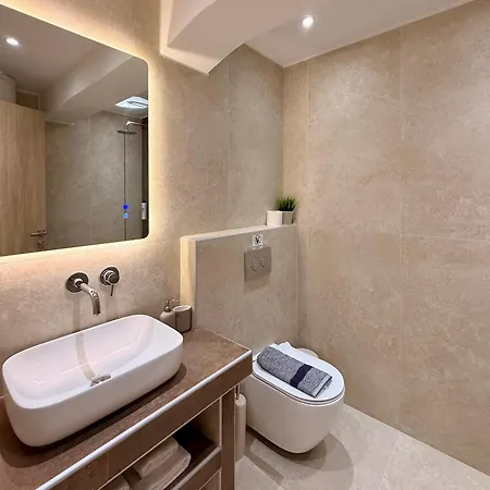 Daire Xenios Suites, Modern Center Living Selanik
